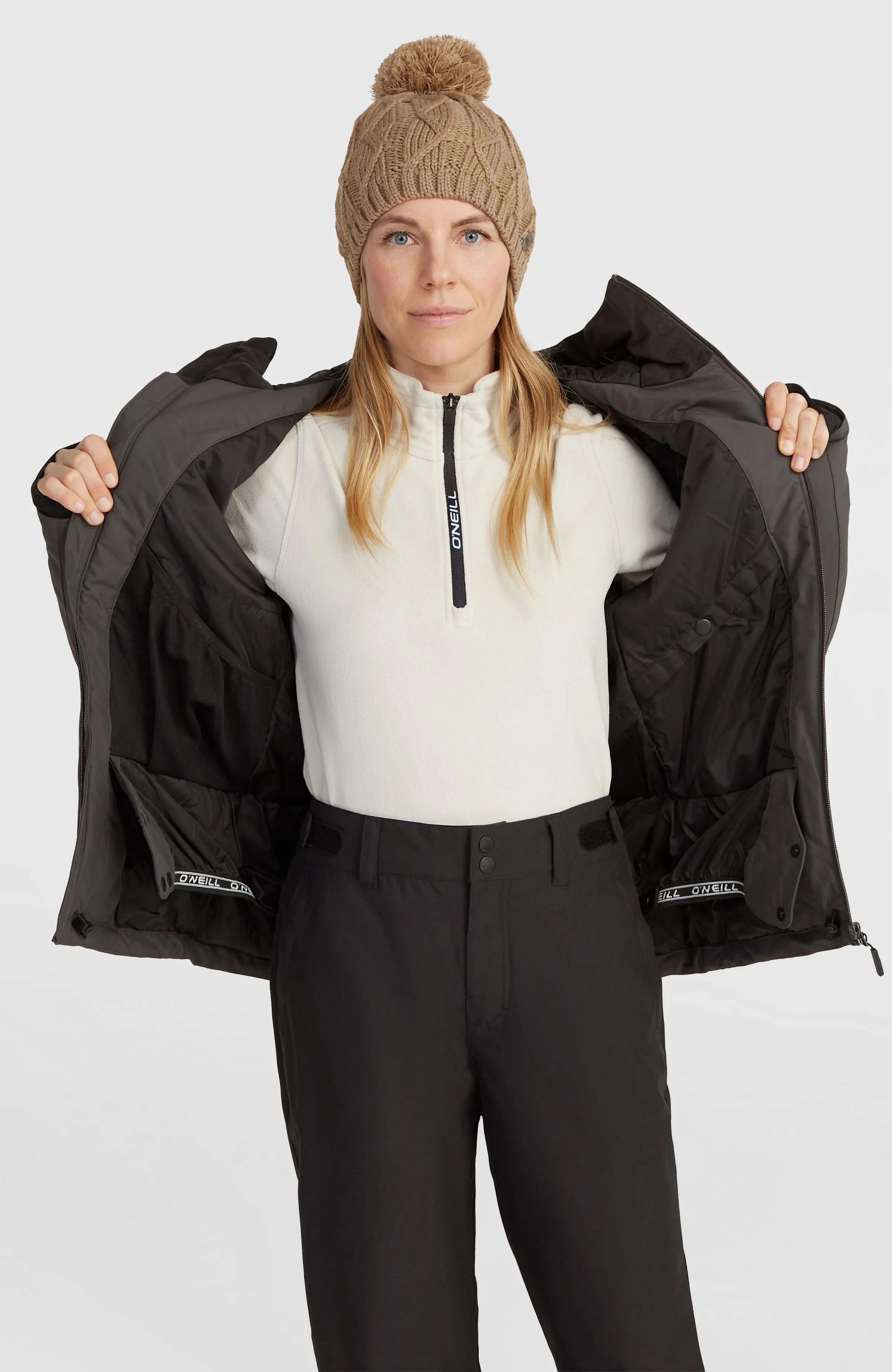 Aplite Snow Jacket | Raven