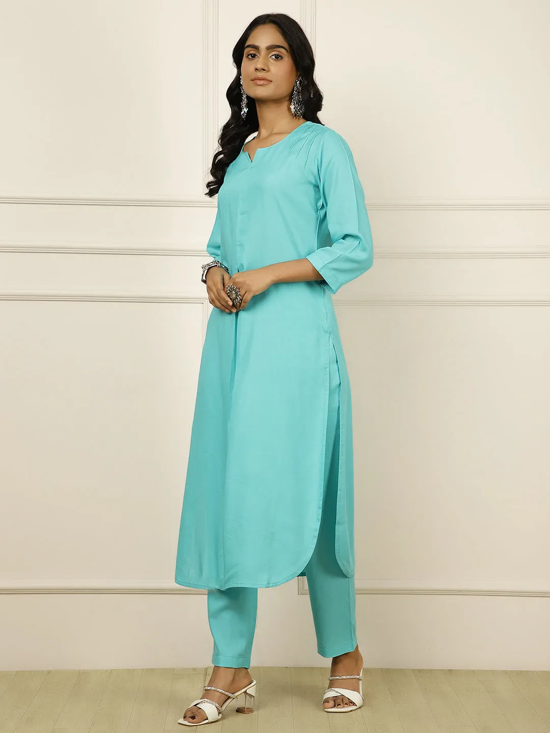 Aqua Pleated Straight Kurta With Pants