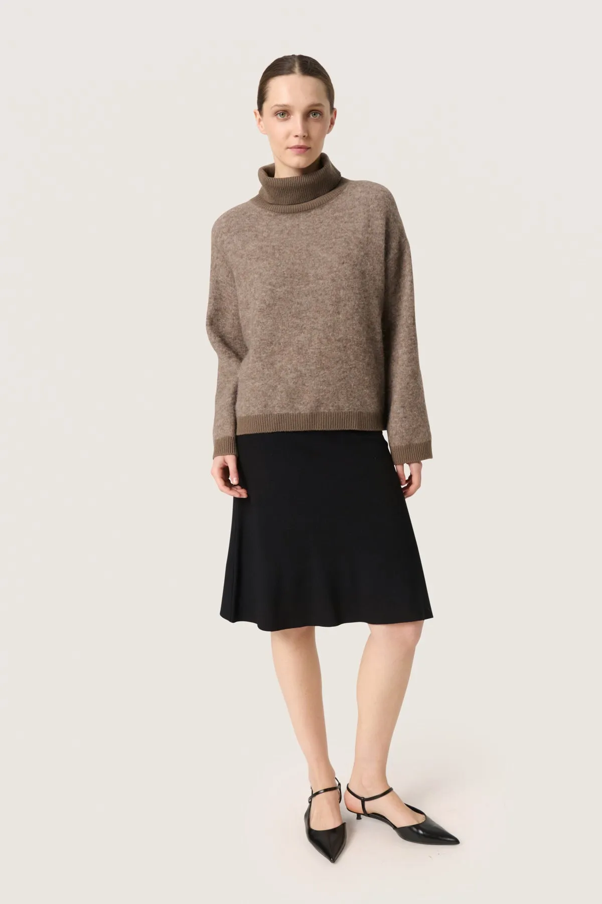 Jessie Pullover