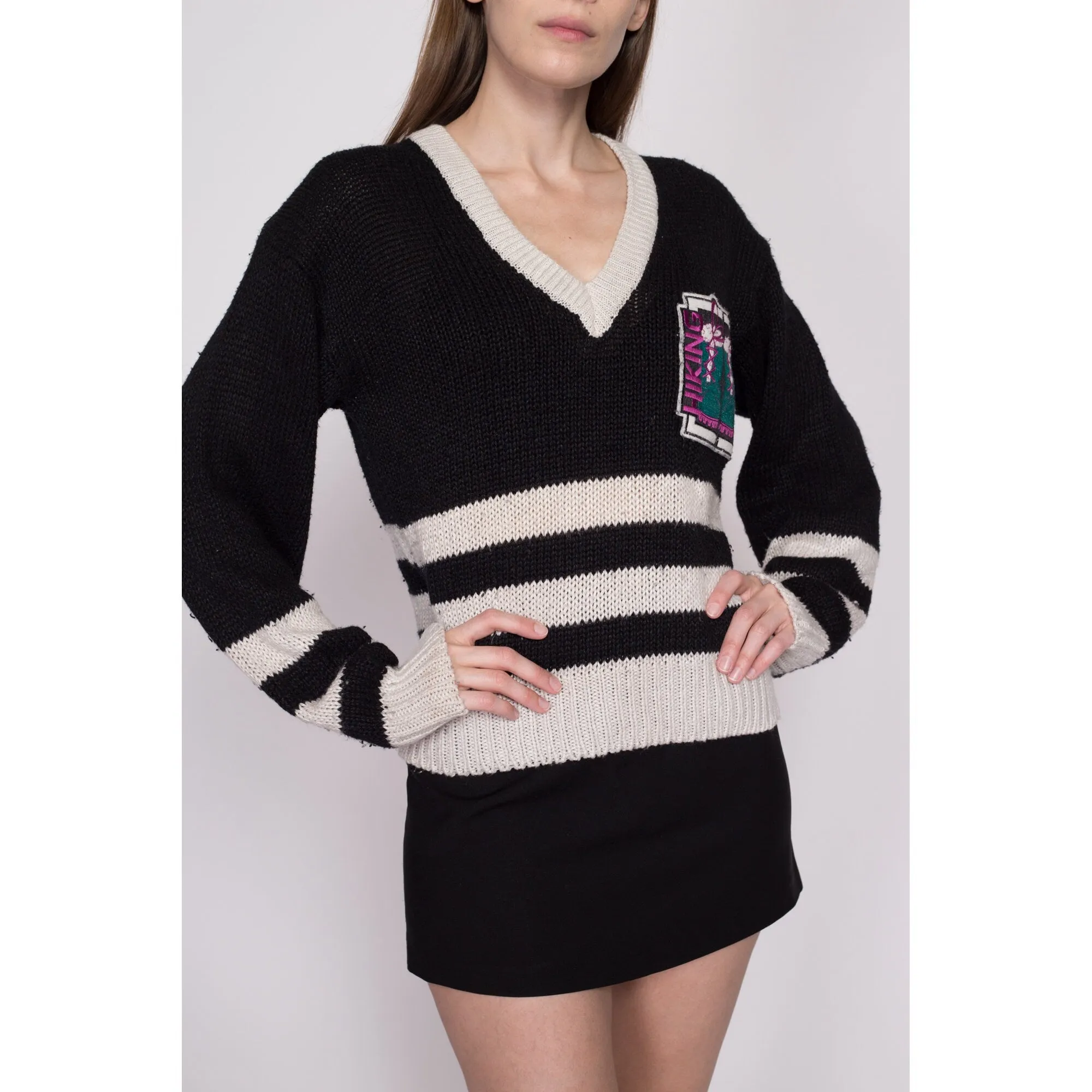 Medium 90s Black & White Striped Hiking Boot Sweater