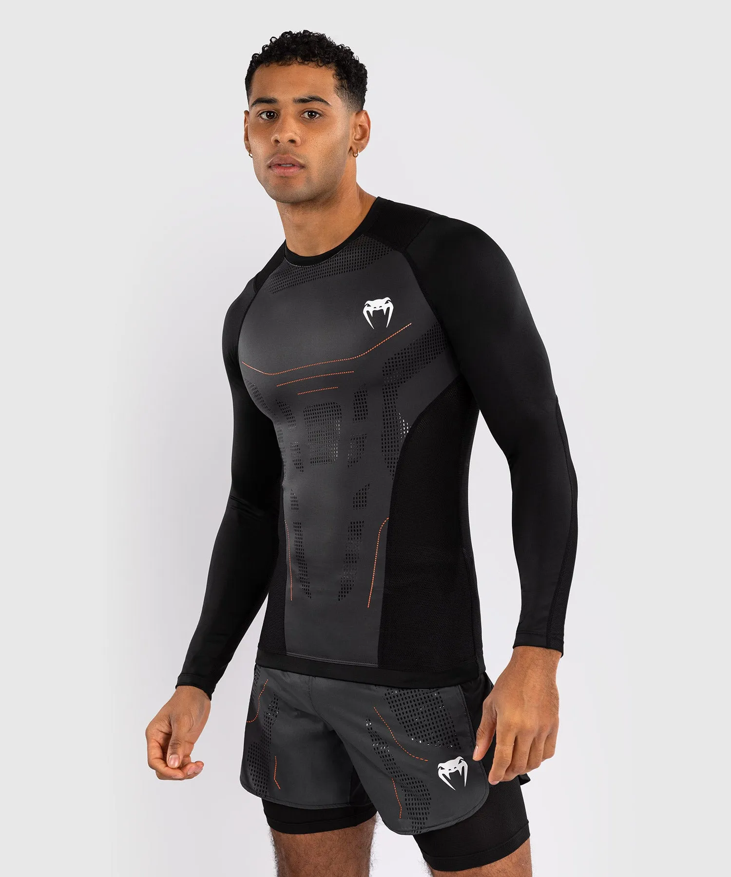 Venum Technical 3.0 Long Sleeve Rashguard - Graphite