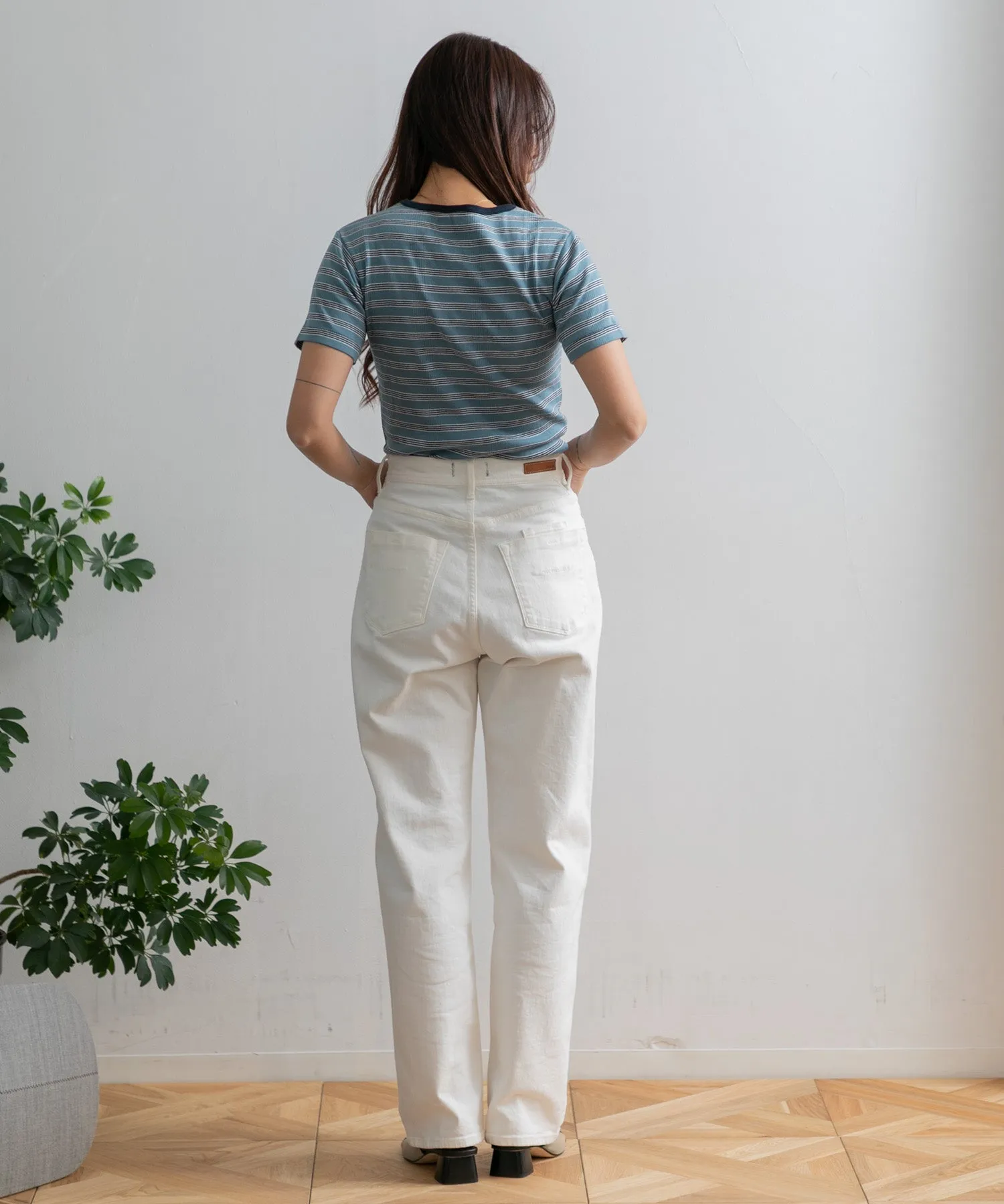 【WOMEN】YANUK ボーイズストレート LEA  WHS Spill Proof